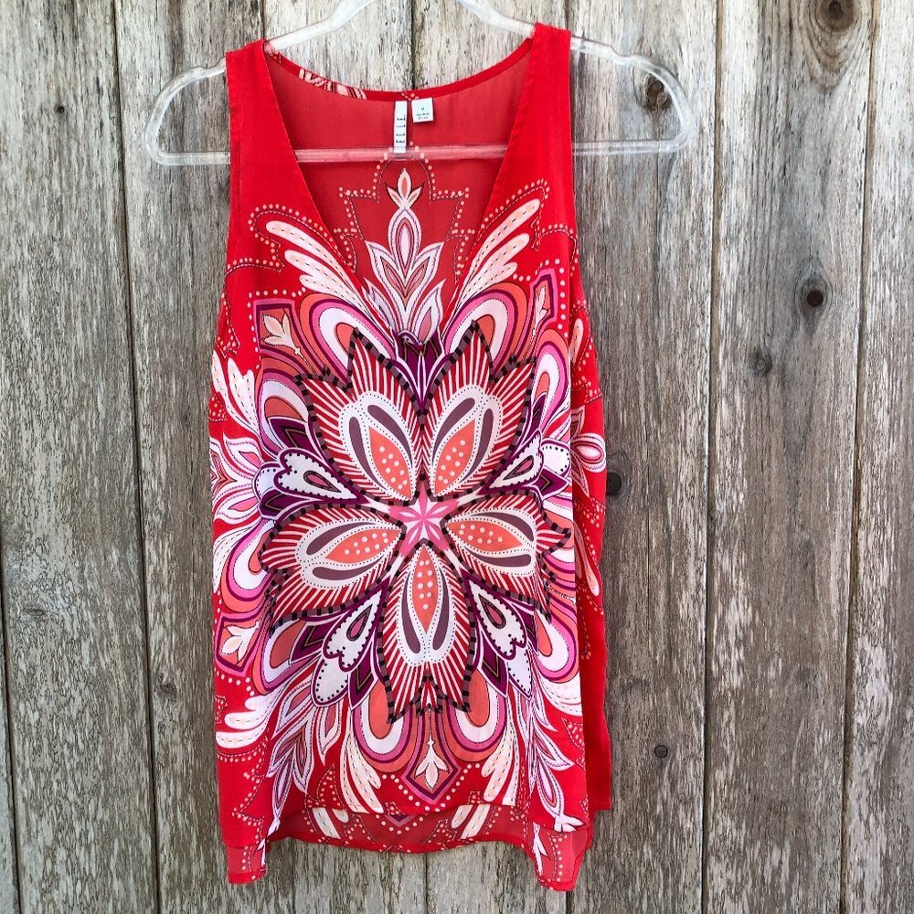 Elle Boho Flowy Floral Pattern Sleeveless Blouse Tank Medium